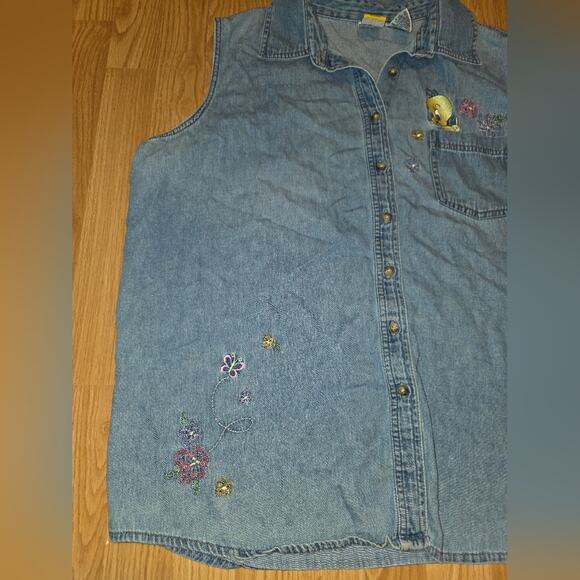 Vtg Tweety Bird Embroidered Denim Shirt Sleeveless Size 18/20W Looney Tunes - Picture 4 of 7